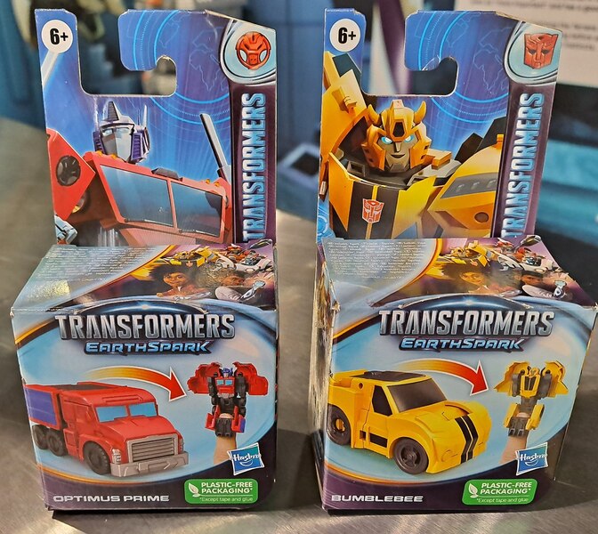 Image Of Transformers Earthspark Optimus Prime Bumblebee Tacticons In Package  (21 of 49)